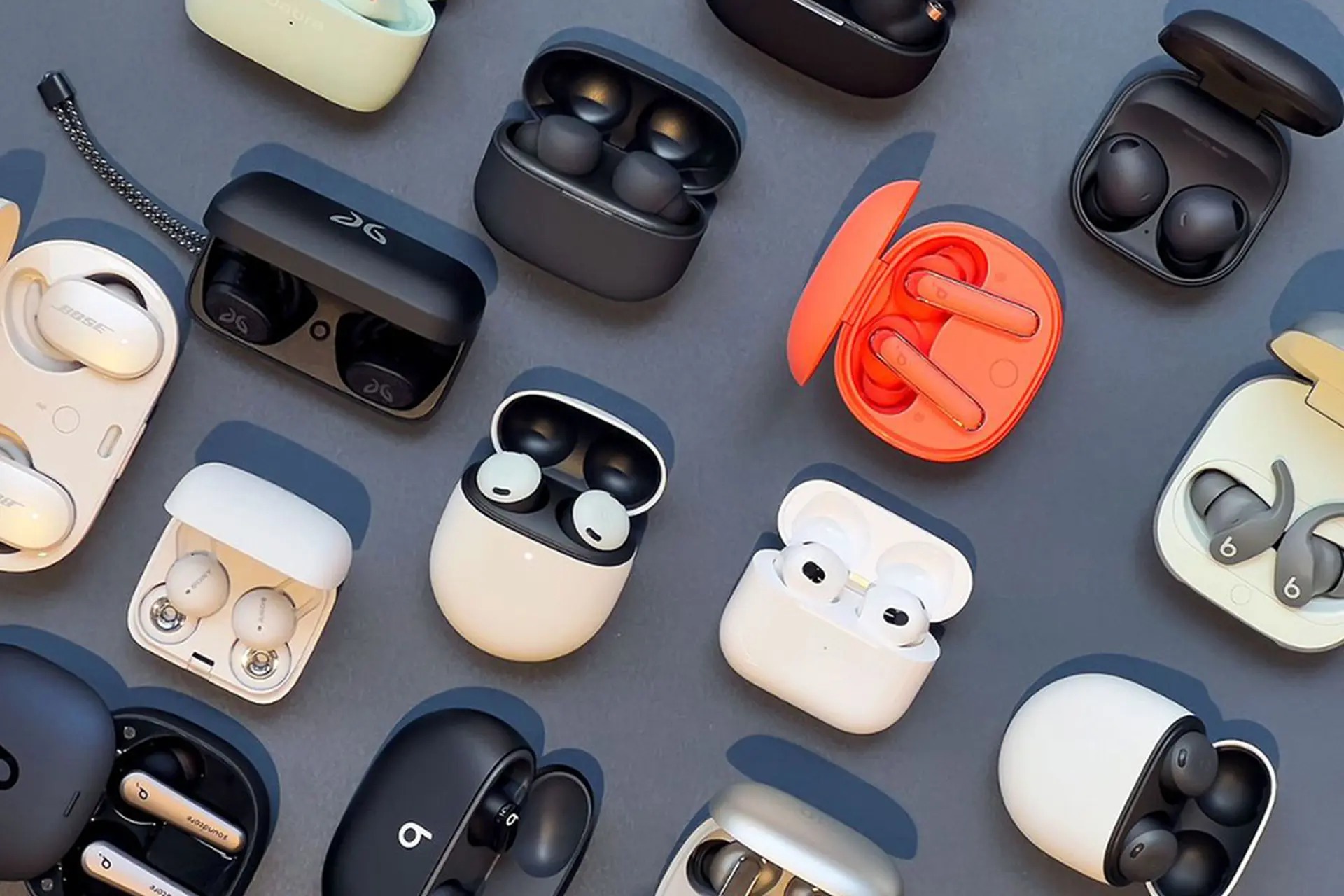 vTai nghe Bluetooth không dây có nhiều kiểu dáng đáp ứng sở thích và nhu cầu người dùng Tai nghe Bluetooth không dây có nhiều kiểu dáng đáp ứng sở thích và nhu cầu người dùng