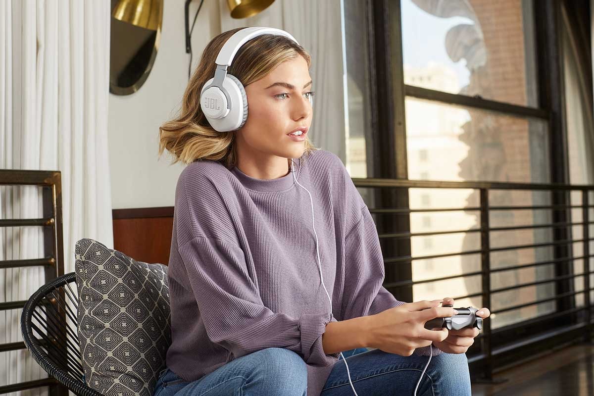 Tai nghe Bluetooth không dây đang trở thành thiết bị phổ biến hỗ trợ công việc, học tập hiệu quả hơn Tai nghe Bluetooth không dây đang trở thành thiết bị phổ biến hỗ trợ công việc, học tập hiệu quả hơn