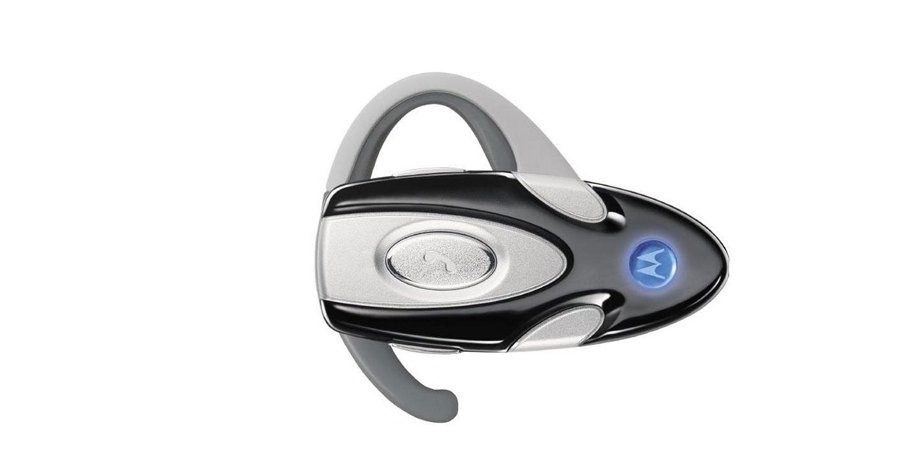 Tai nghe Bluetooth ra đời nhằm mang lại sự tiện lợi và tự do khi nghe nhạc hoặc đàm thoại Tai nghe Bluetooth ra đời nhằm mang lại sự tiện lợi và tự do khi nghe nhạc hoặc đàm thoại